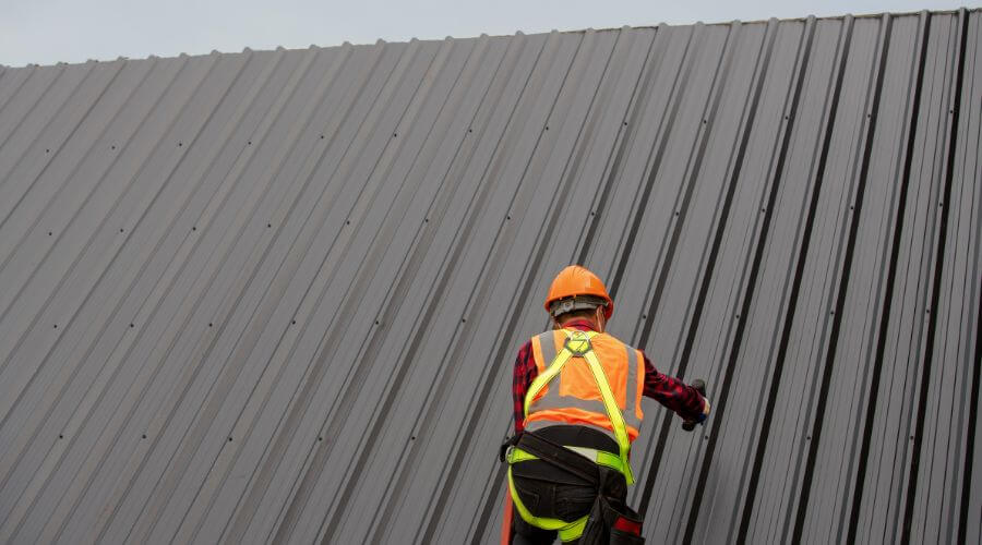 Expert top industrial roofings services in Toulon, IL
